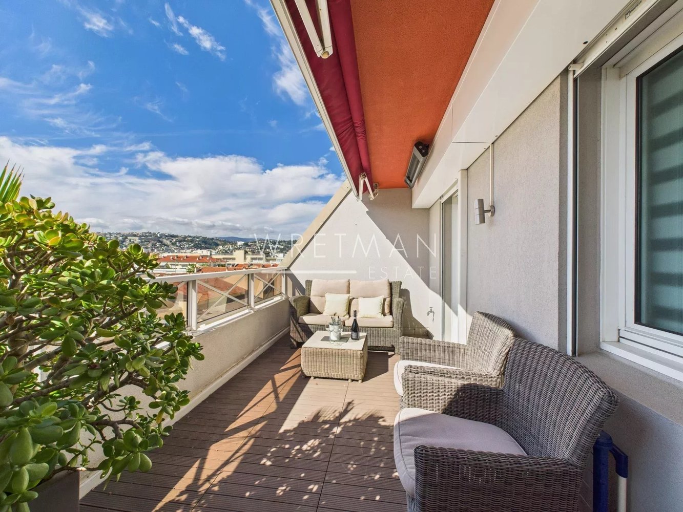 Property photo in Carre d'Argent