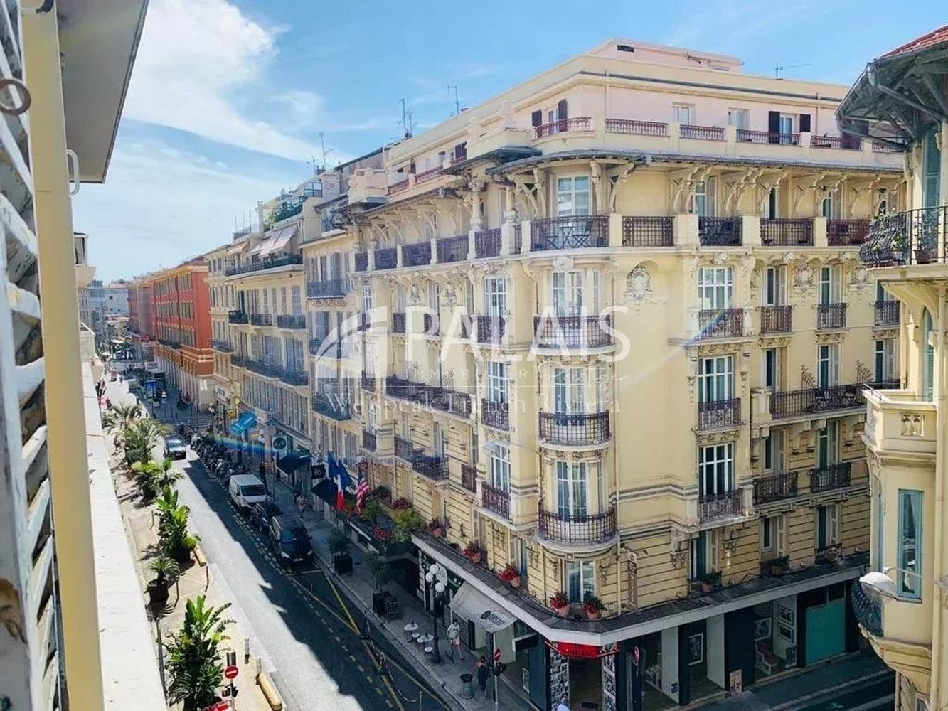 Property photo in Carre d'Argent