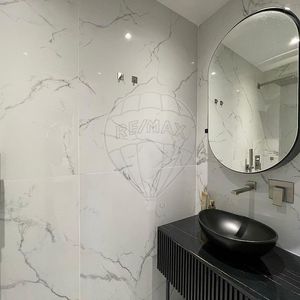 Property in Carre d'Argent