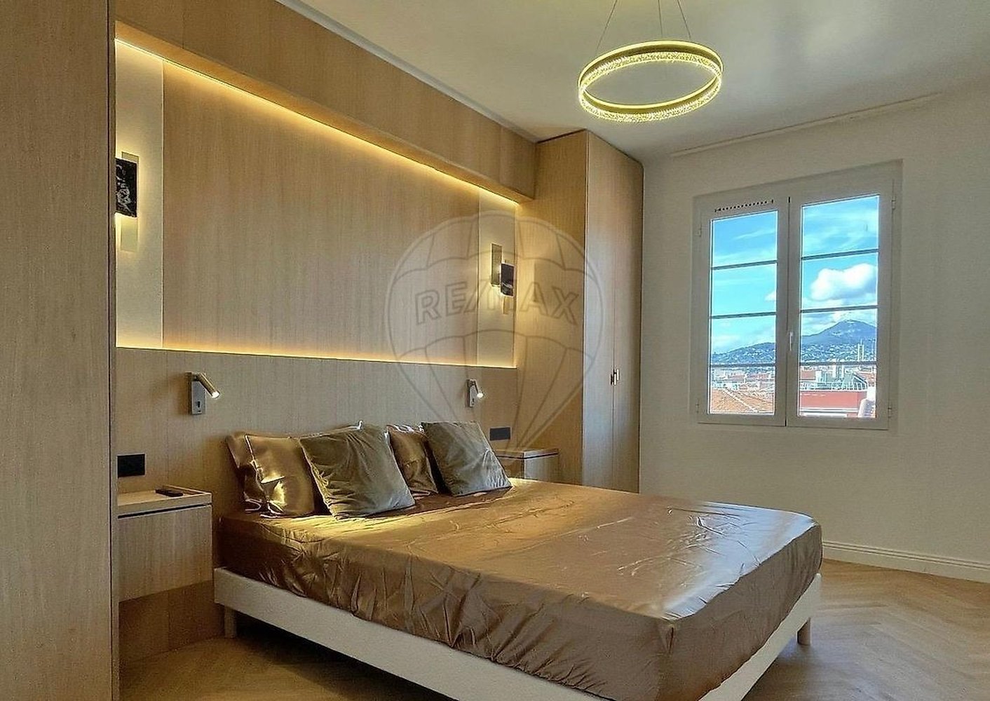 Property photo in Carre d'Argent