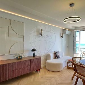 Property in Carre d'Argent