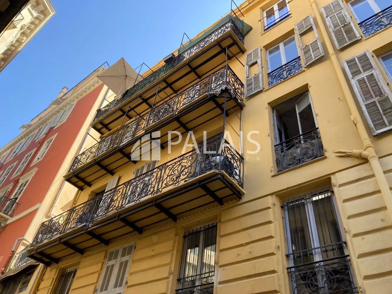 Property photo in Carre d'Argent