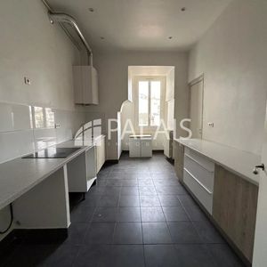 Property in Carre d'Argent