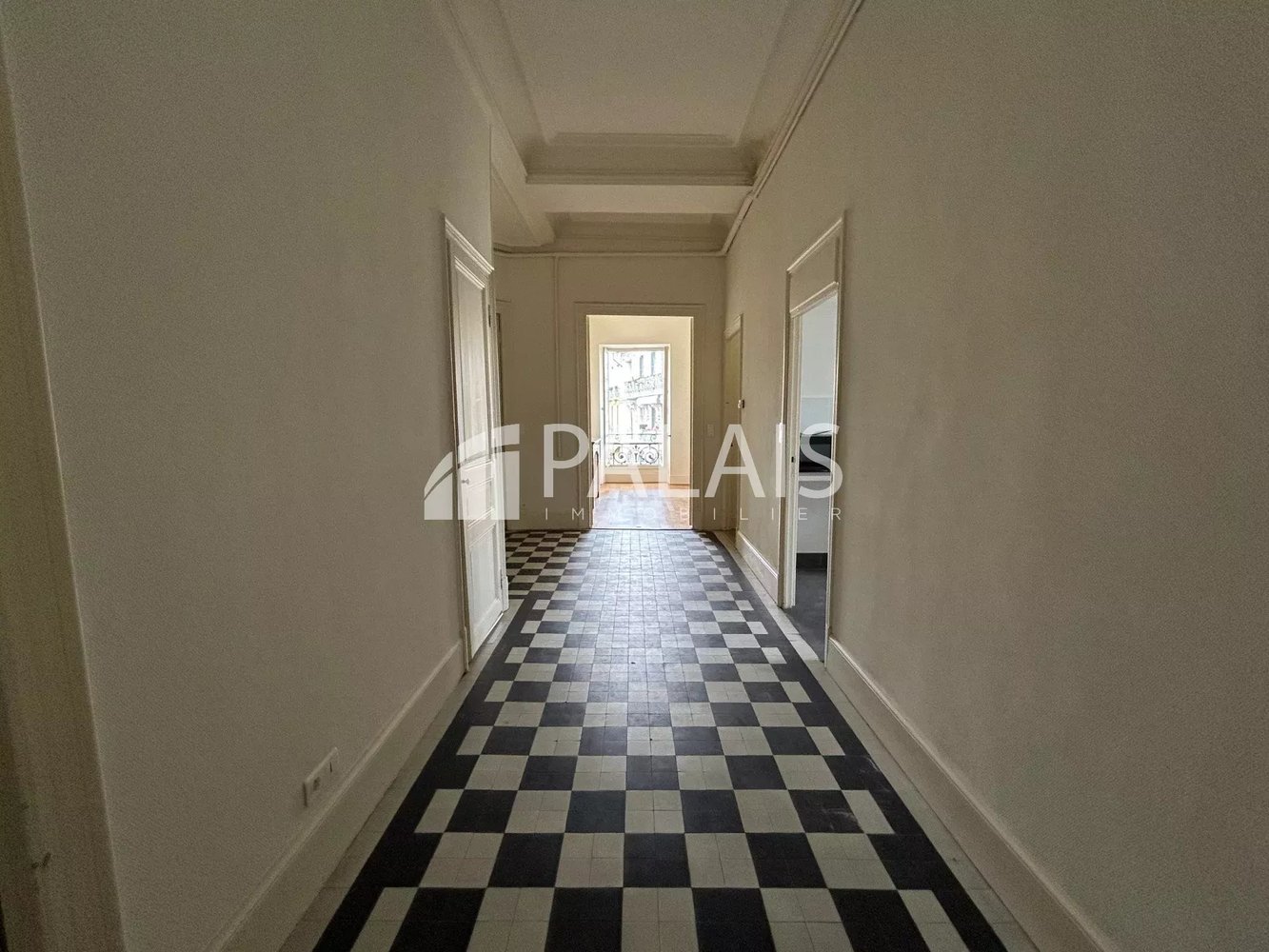 Property photo in Carre d'Argent