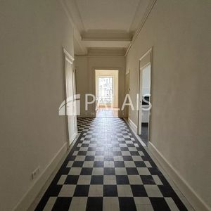 Property in Carre d'Argent