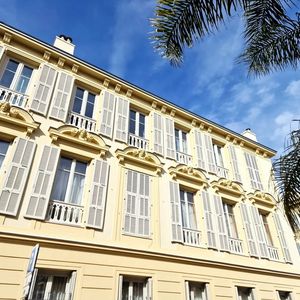 Property in Carre d'Argent