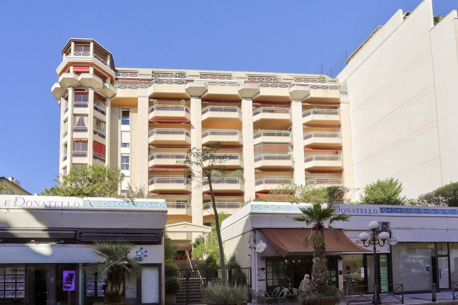 Property photo in Carre d'Argent