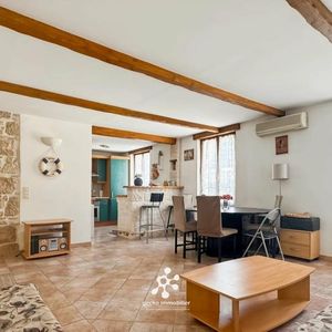 Property in Carre d'Argent