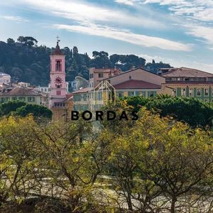 Property in Carre d'Argent