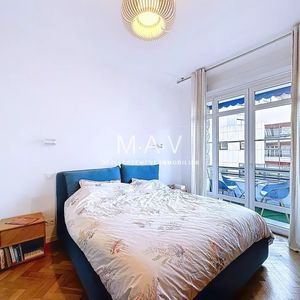 Property in Carre d'Argent