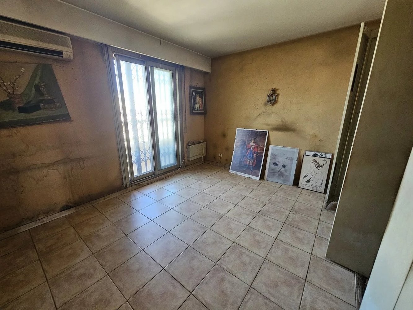 Property photo in Carre d'Or