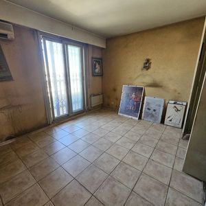 Property in Carre d'Or