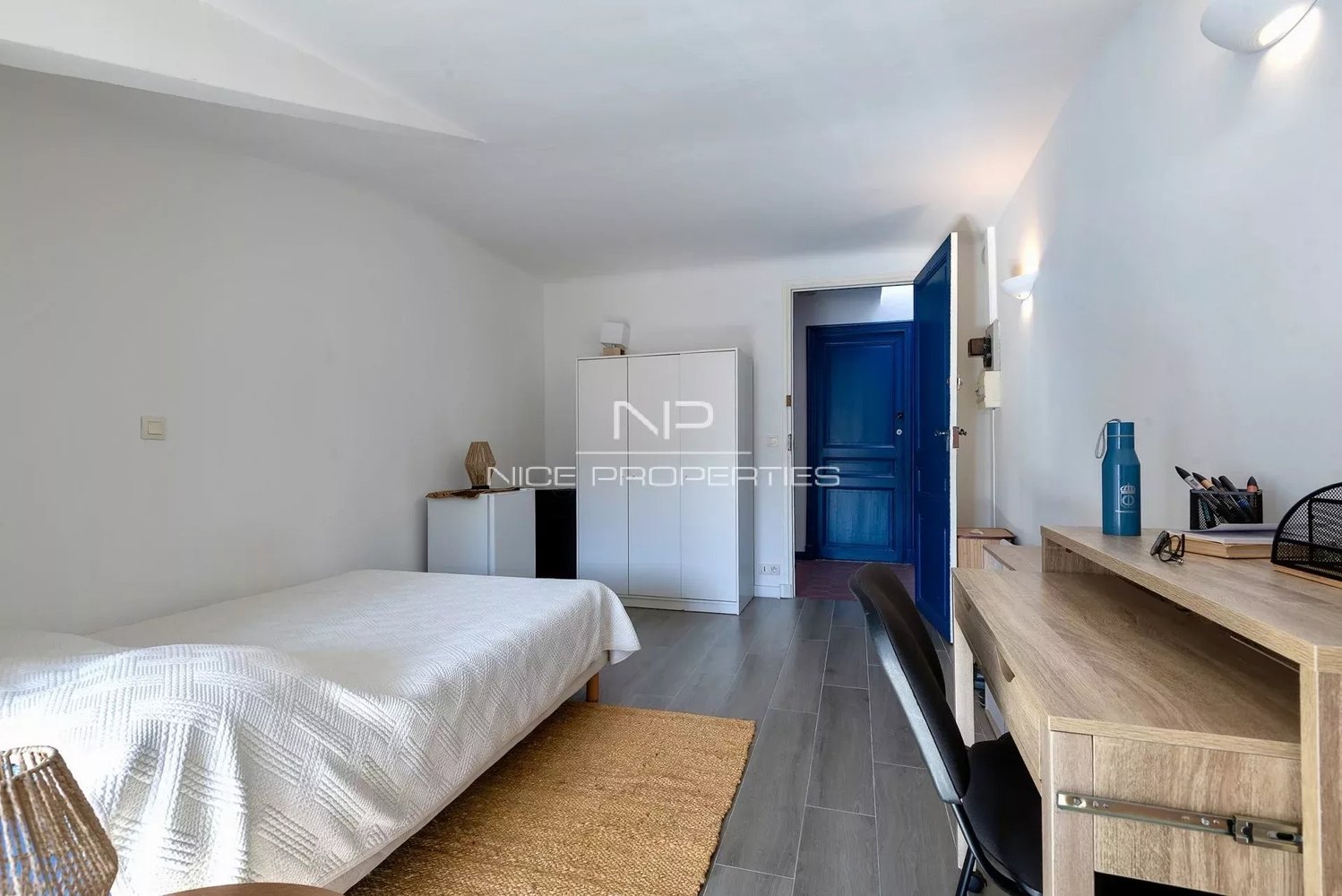 Property photo in Carre d'Or