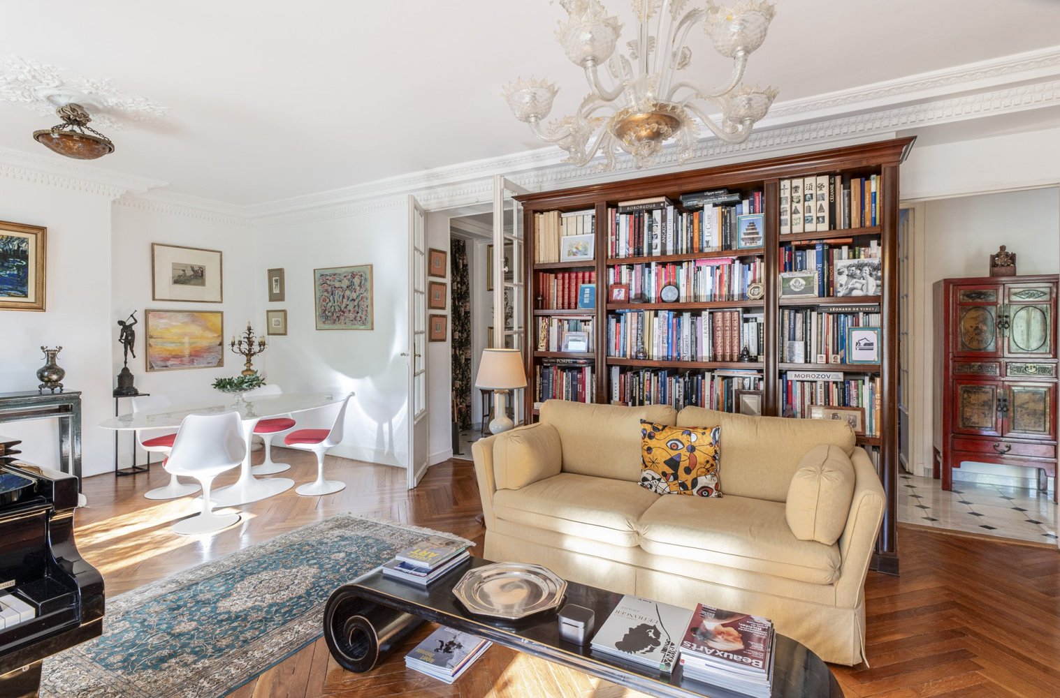 Property photo in Carre d'Or