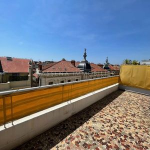 Property in Carre d'Or