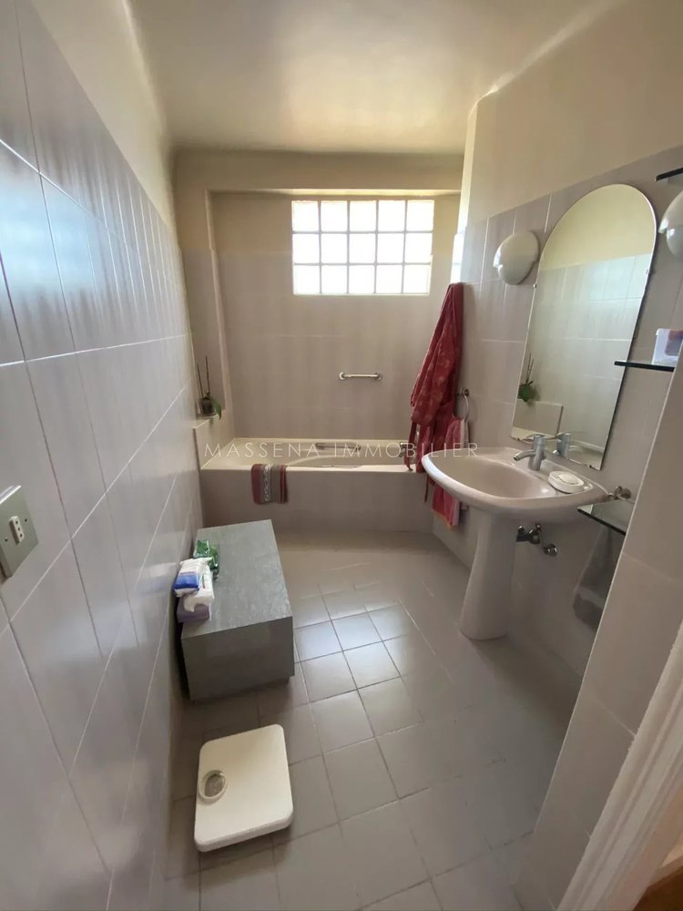 Property photo in Carre d'Or