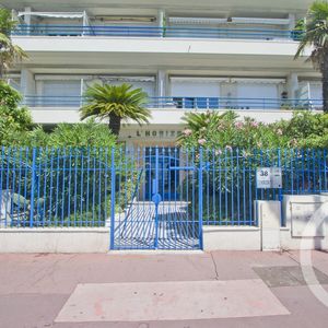 Property in Carre d'Or