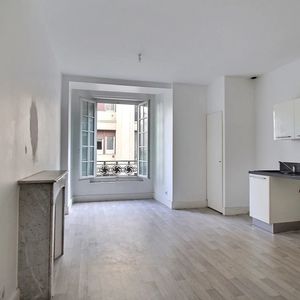 Property in Carre d'Or