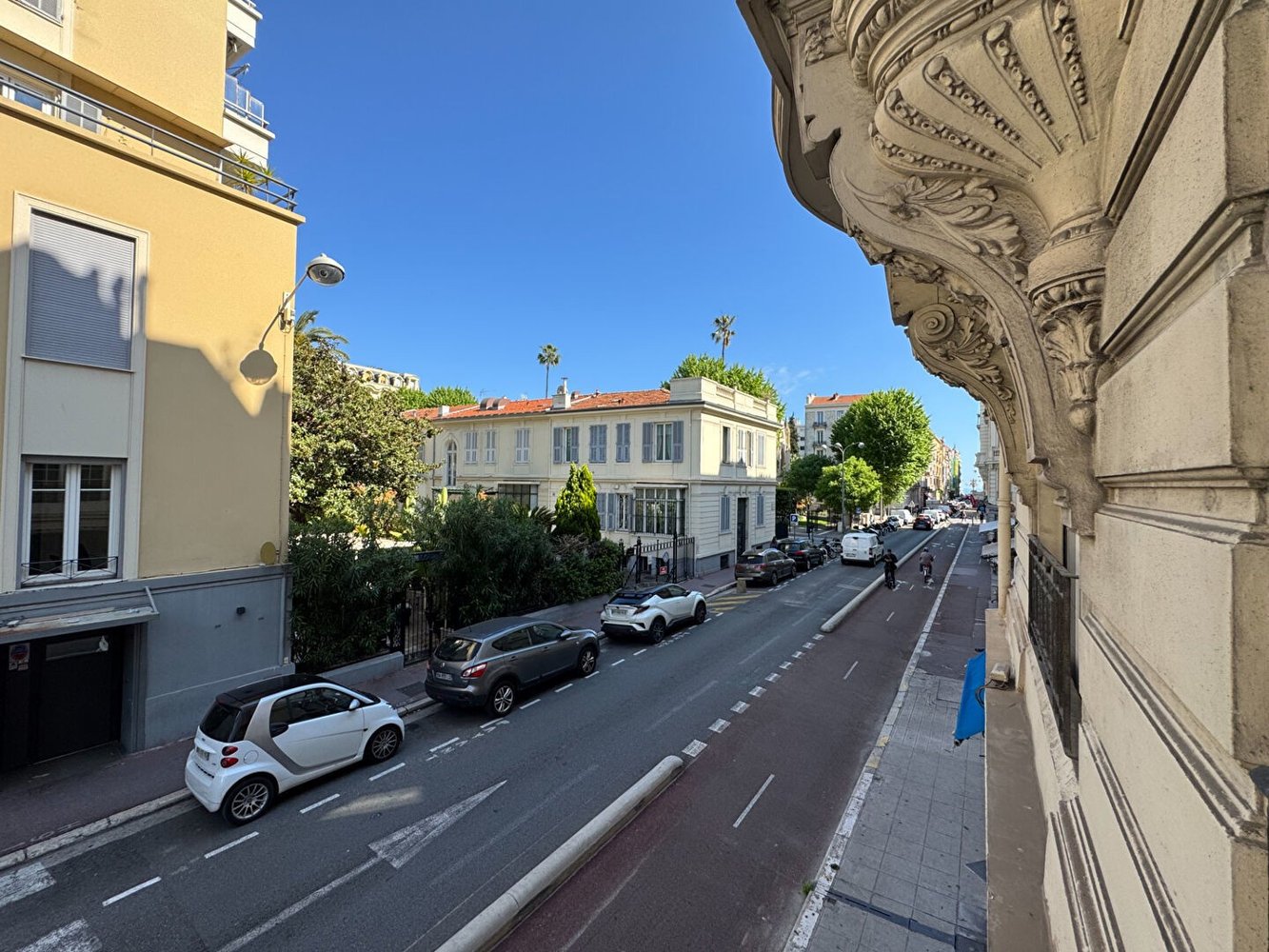 Property photo in Carre d'Or