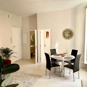 Property in Carre d'Or