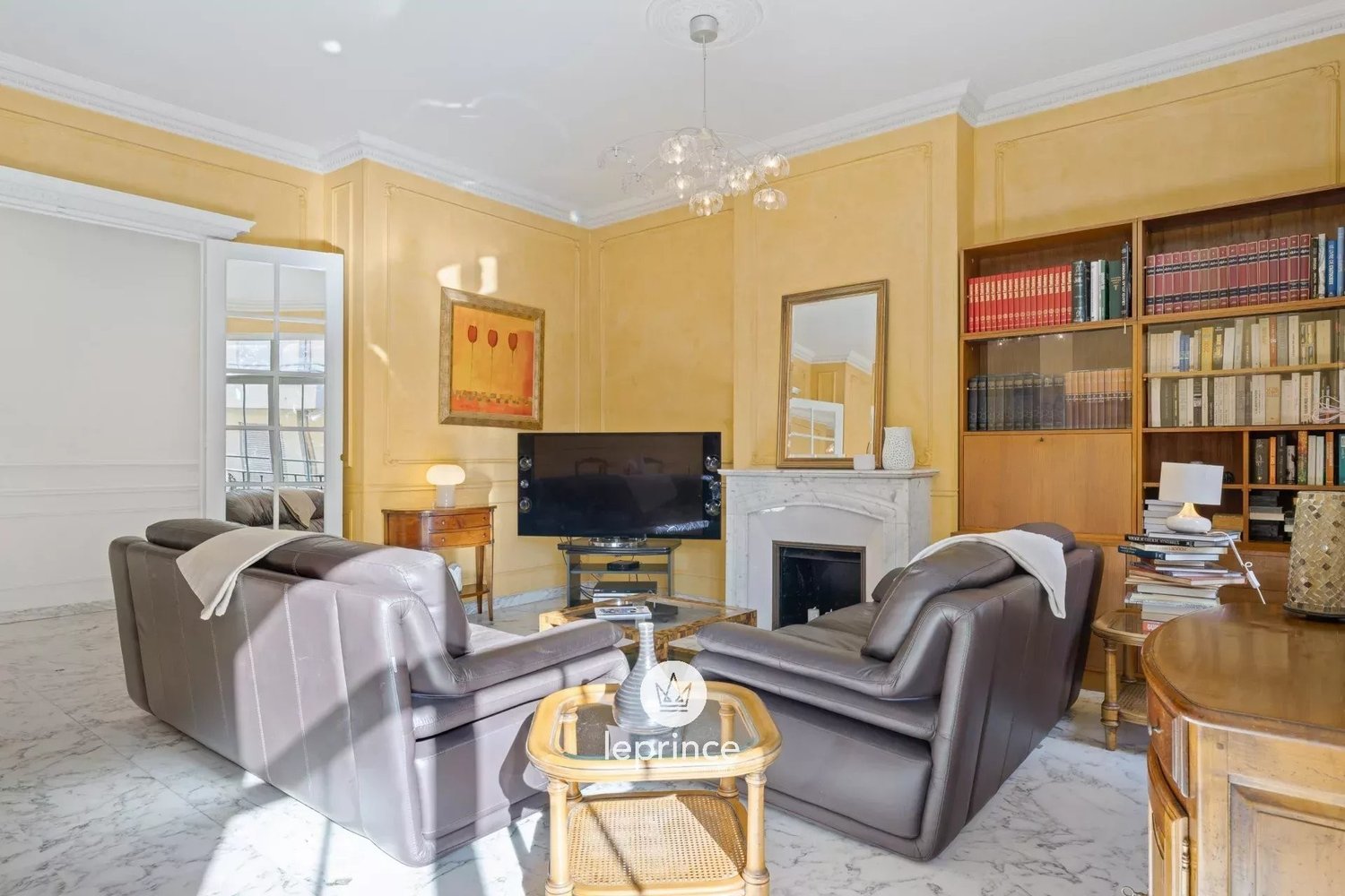 Property photo in Carre d'Or