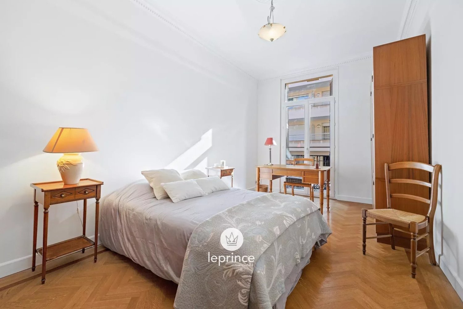 Property photo in Carre d'Or