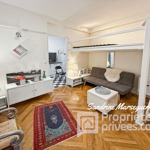 Property in Carre d'Or