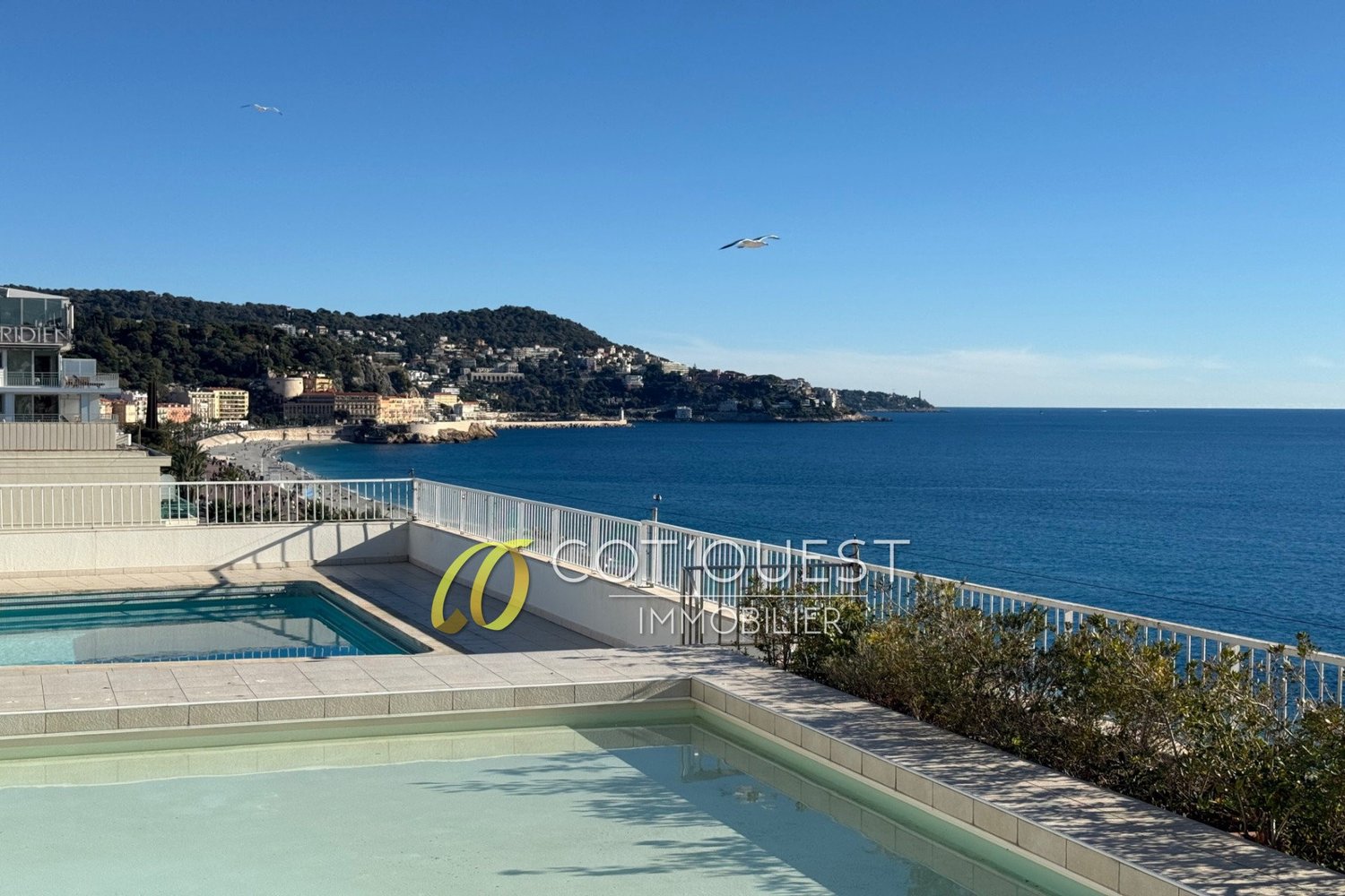 Property photo in Carre d'Or