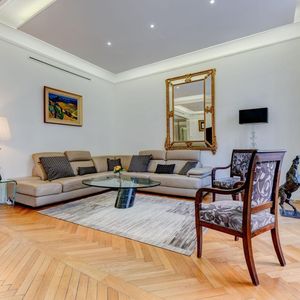 Property in Musicians Quarter