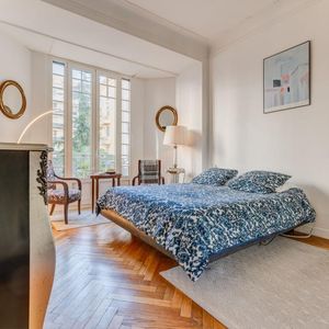 Property in Musicians Quarter