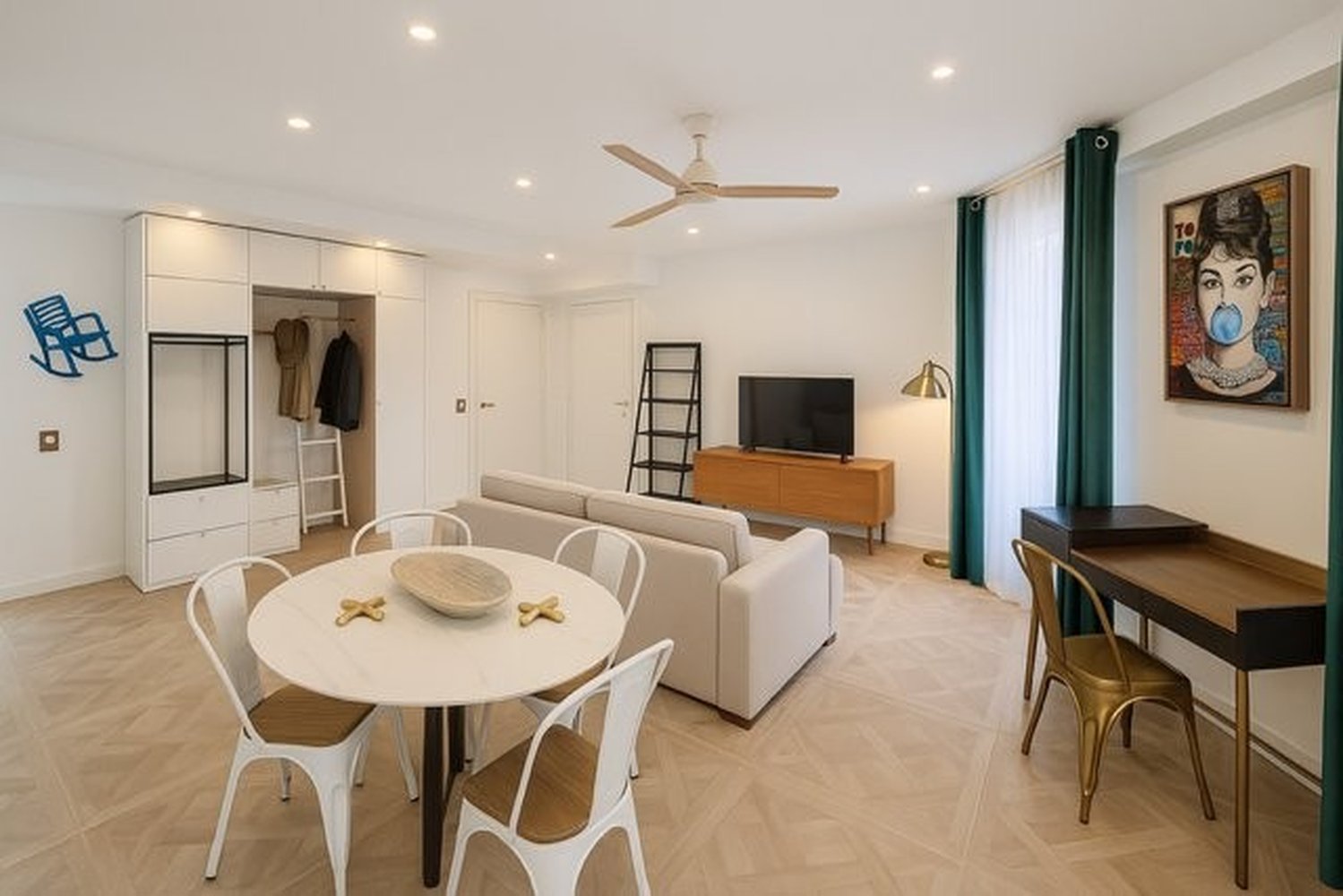 Property photo in Musicians Quarter