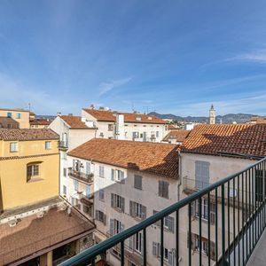 Property in Old Town