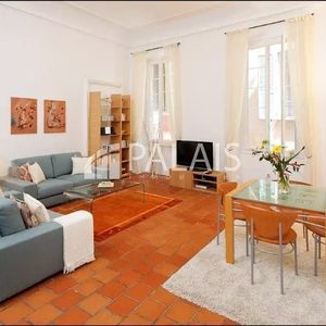 Property in Old Town