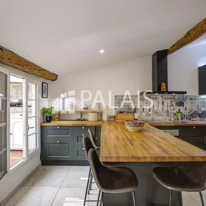 Property in Old Town