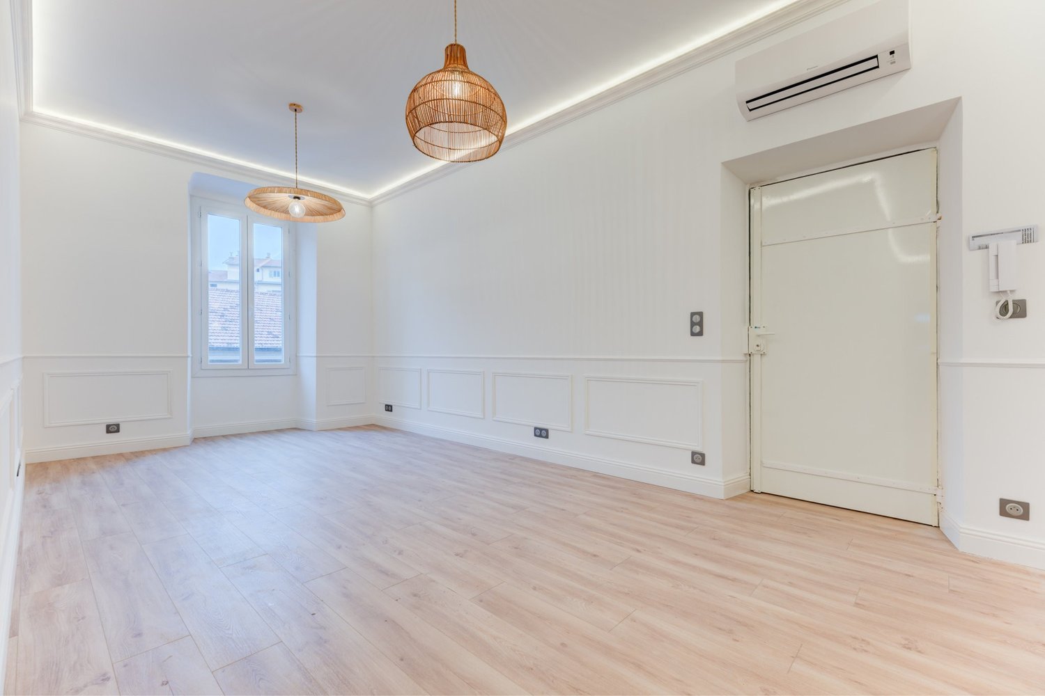 Property photo in Port