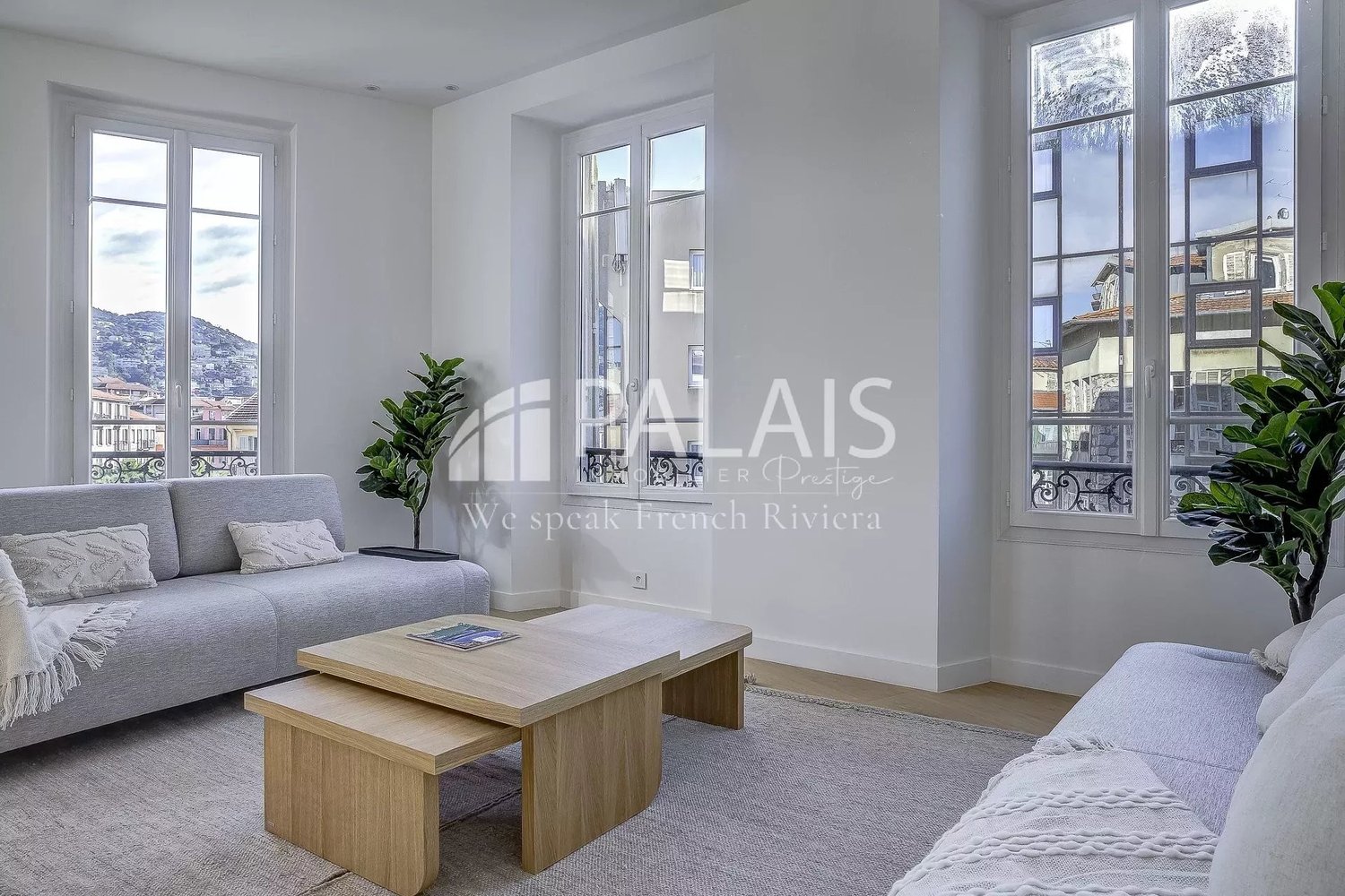 Property photo in Port