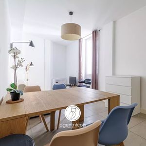 Property in Carre d'Argent