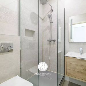 Property in Carre d'Argent