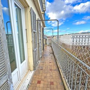 Property in Carre d'Argent