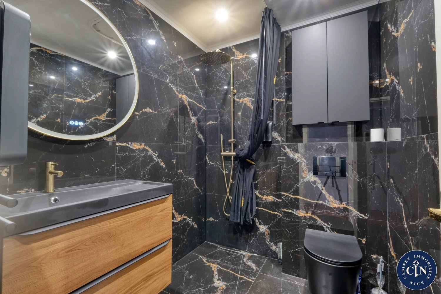 Property photo in Carre d'Argent