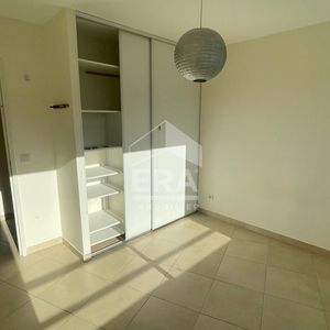 Property in Carre d'Argent