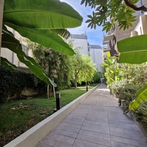 Property in Carre d'Argent