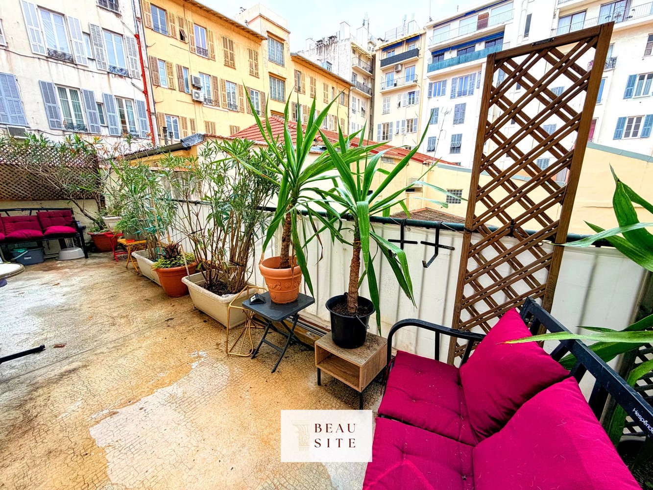 Property photo in Carre d'Argent