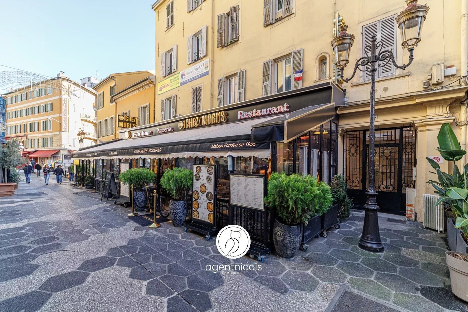 Property photo in Carre d'Or