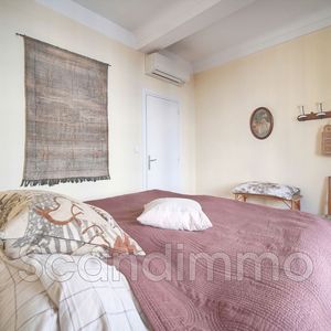 Property in Carre d'Or