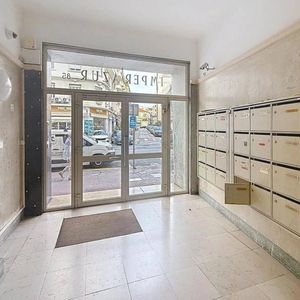 Property in Carre d'Or