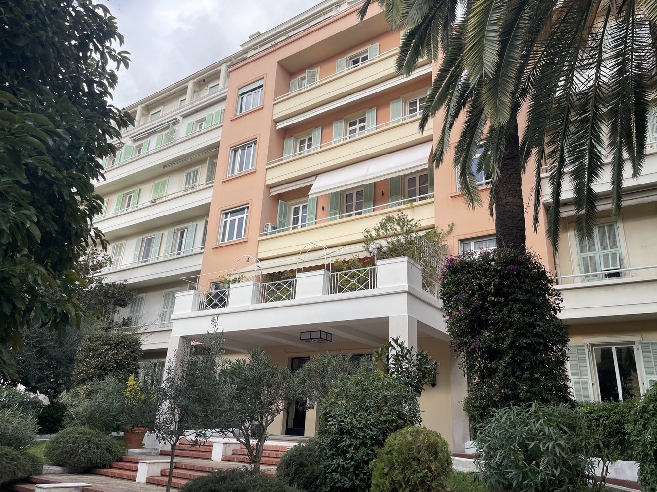 Property photo in Carre d'Or