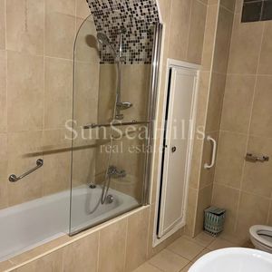 Property in Carre d'Or