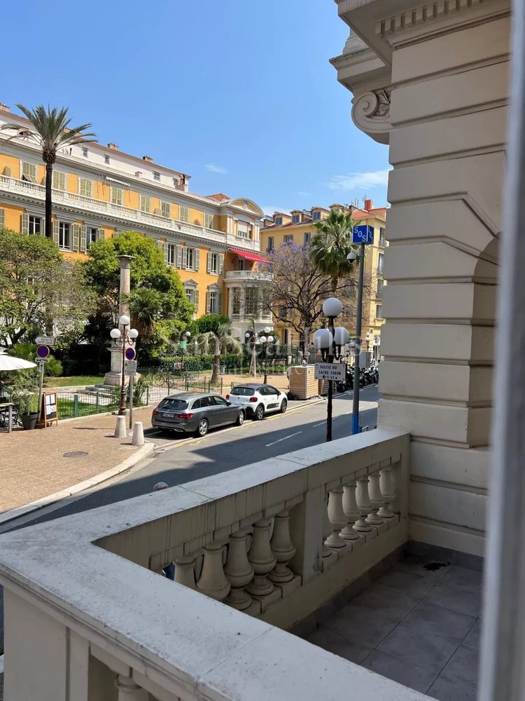 Property photo in Carre d'Or