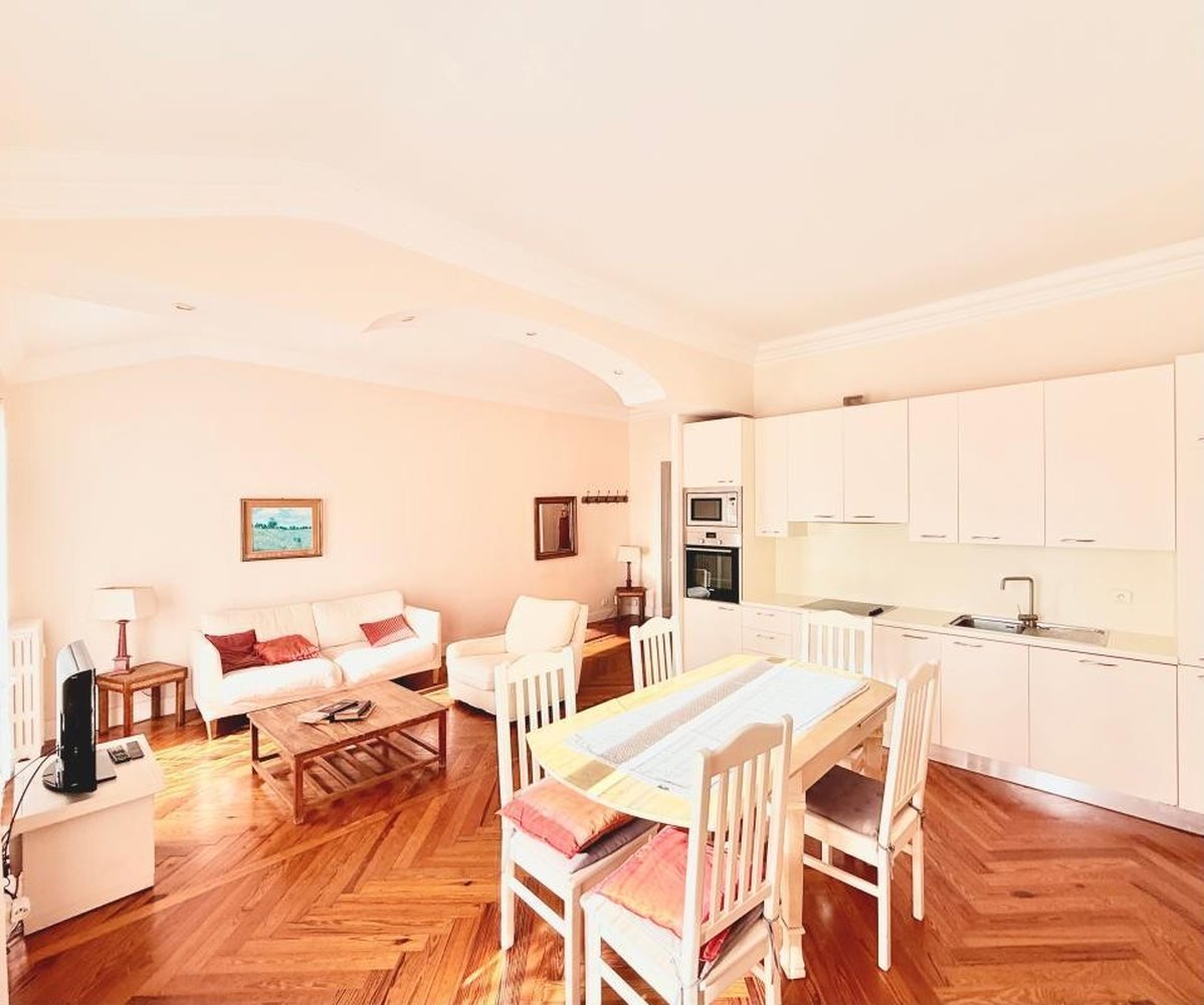 Property photo in Carre d'Or